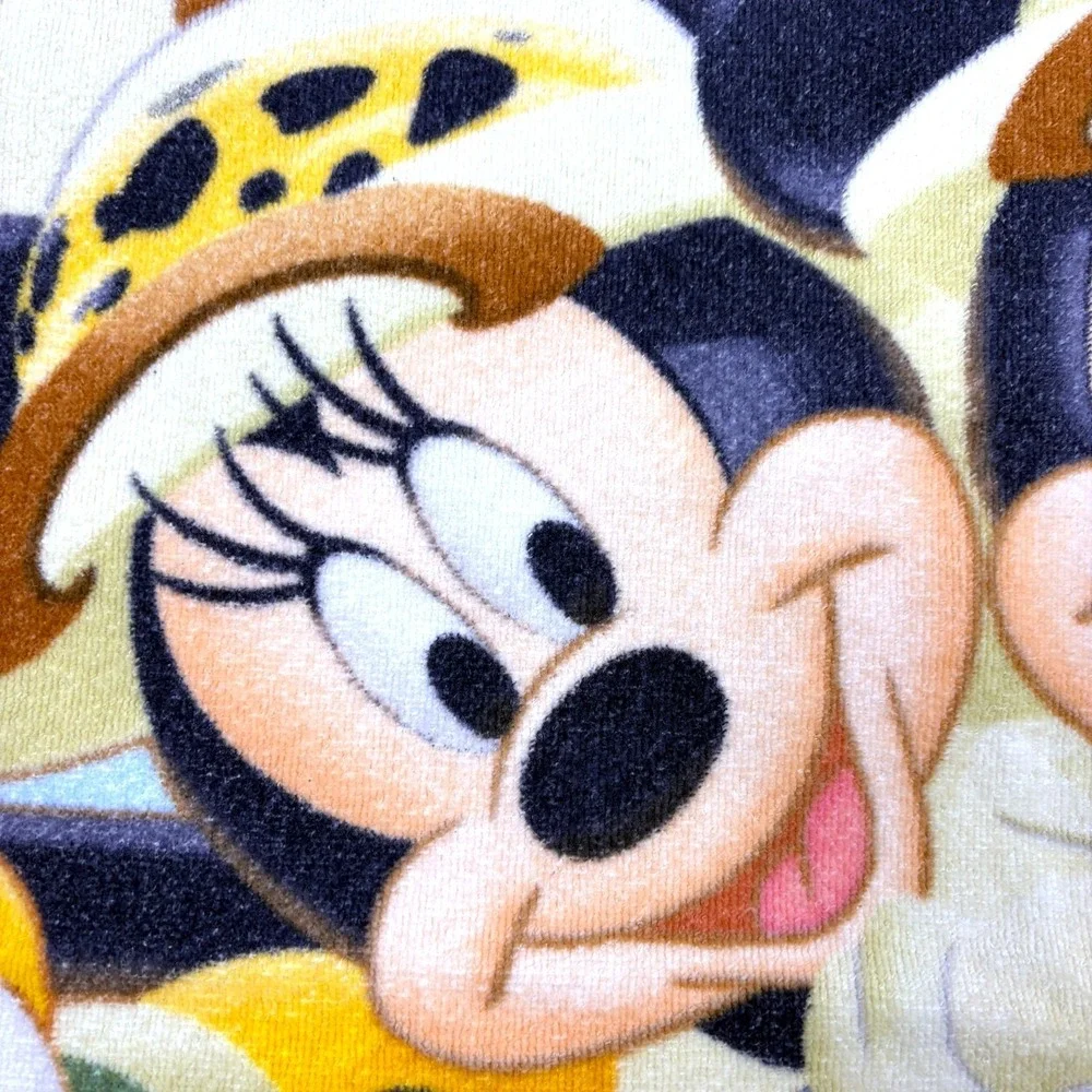 VTG Disney Parks Animal Kingdom Oversized Heavy Weight‎ Beach Towel Fab 5 Mickey
